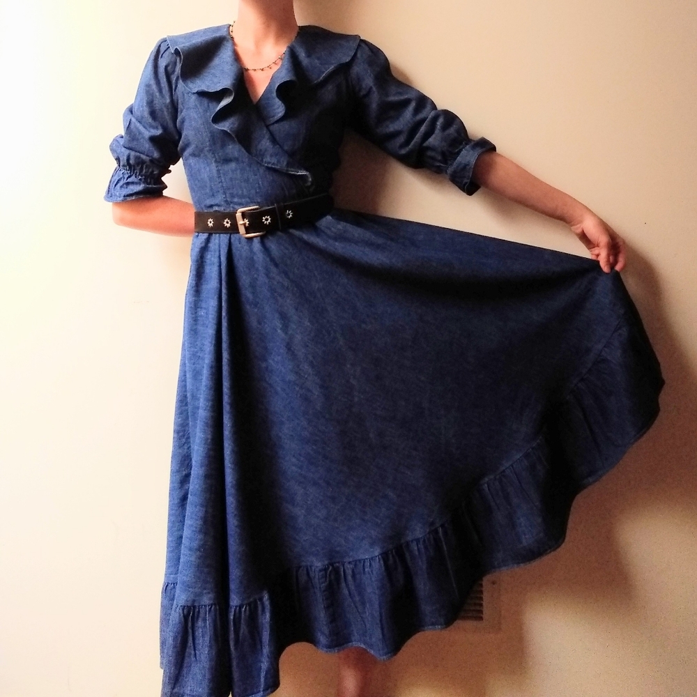 Vintage 80's Ruffled Denim Midi Dress with Pockets